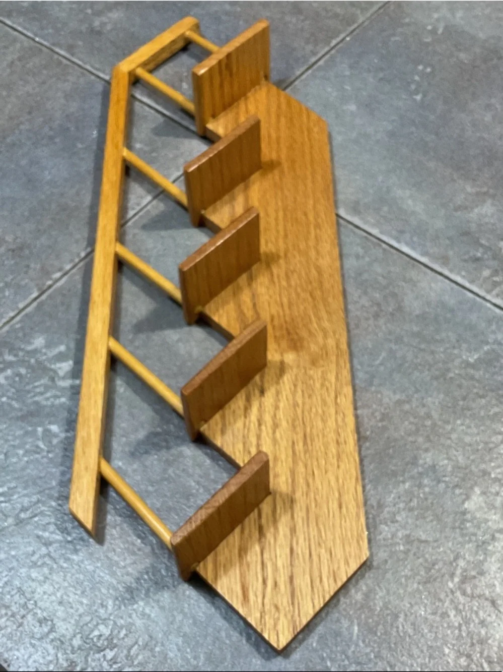 Wooden Wall Rack with Six Pegs - Honey Brown